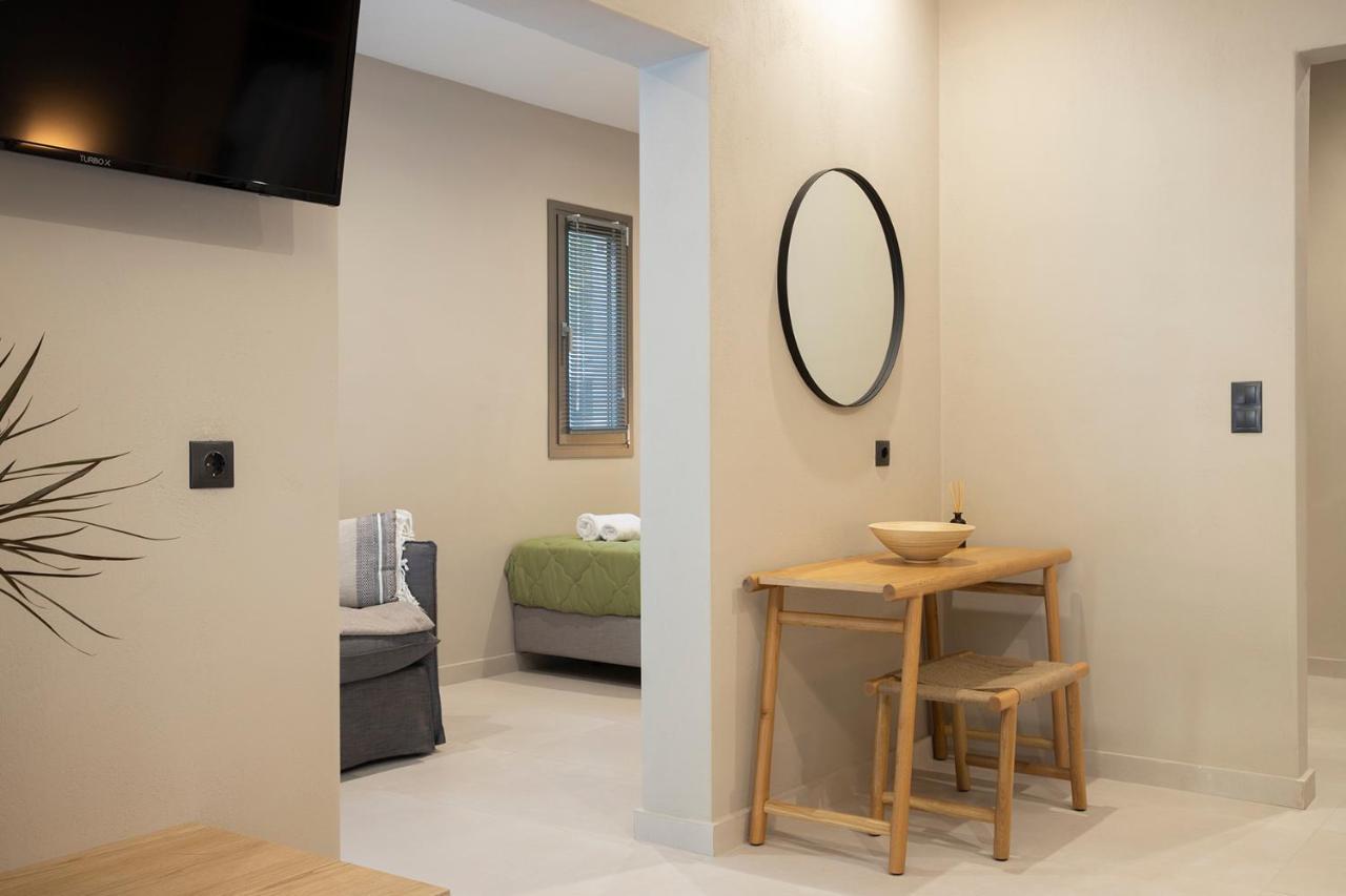 Olympus Suites Paralia Panteleimonos Exterior photo